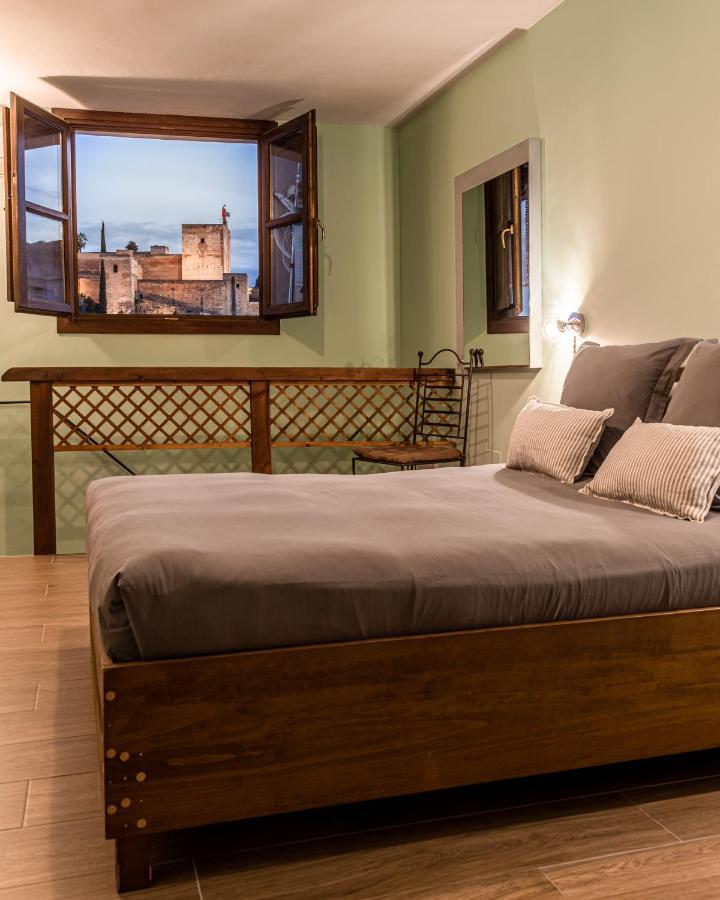Casa Bombo Bed & Breakfast Гранада Екстериор снимка