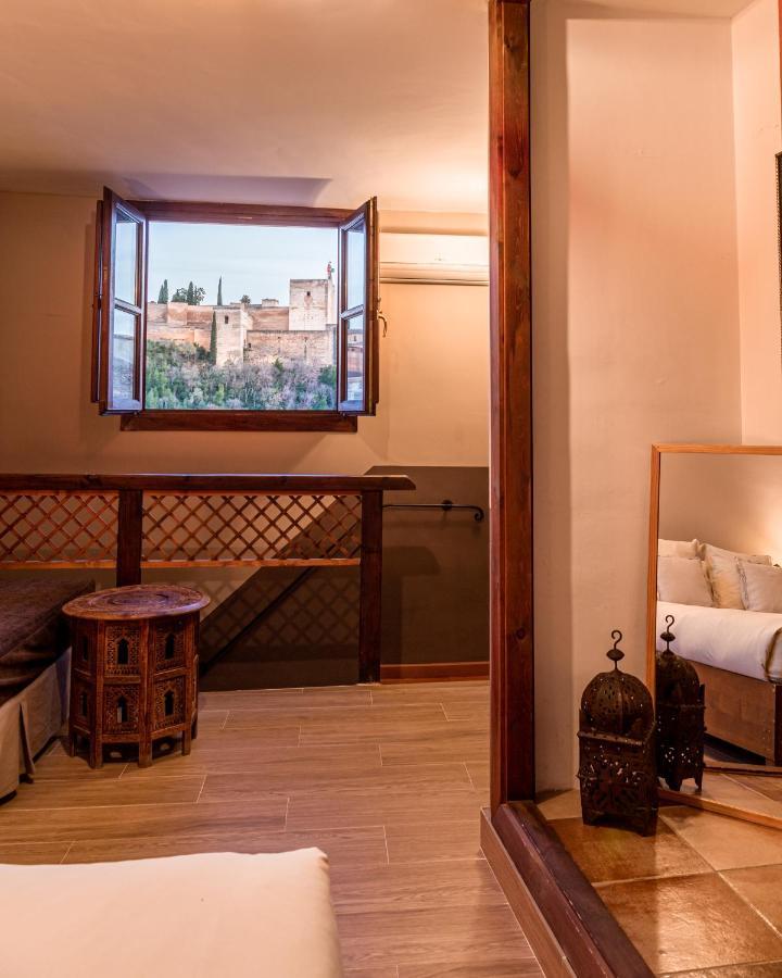 Casa Bombo Bed & Breakfast Гранада Екстериор снимка