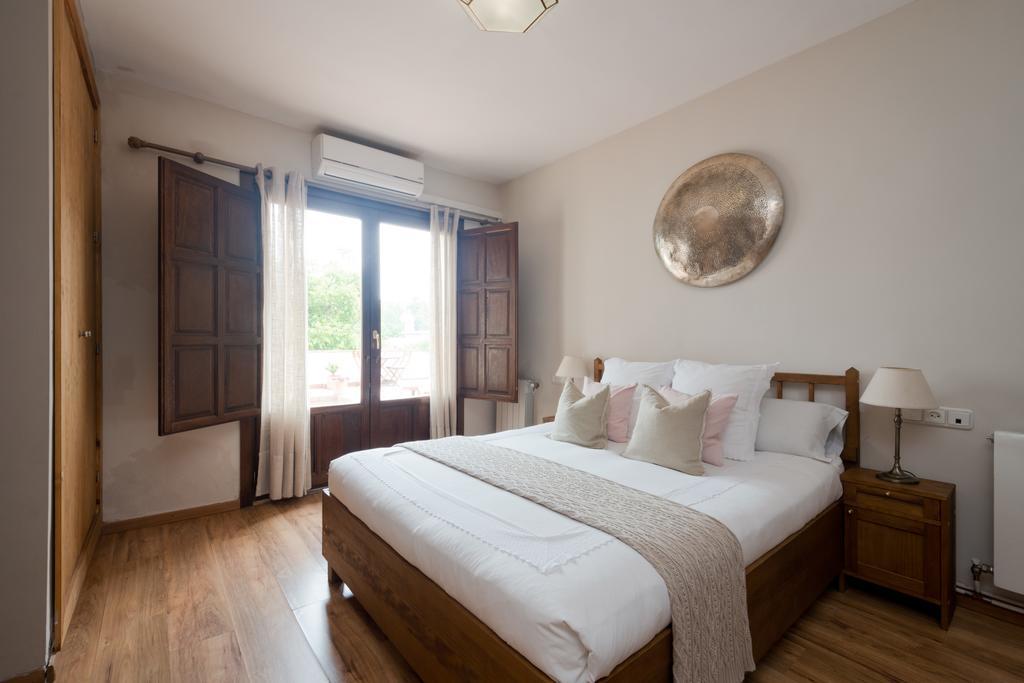 Casa Bombo Bed & Breakfast Гранада Екстериор снимка